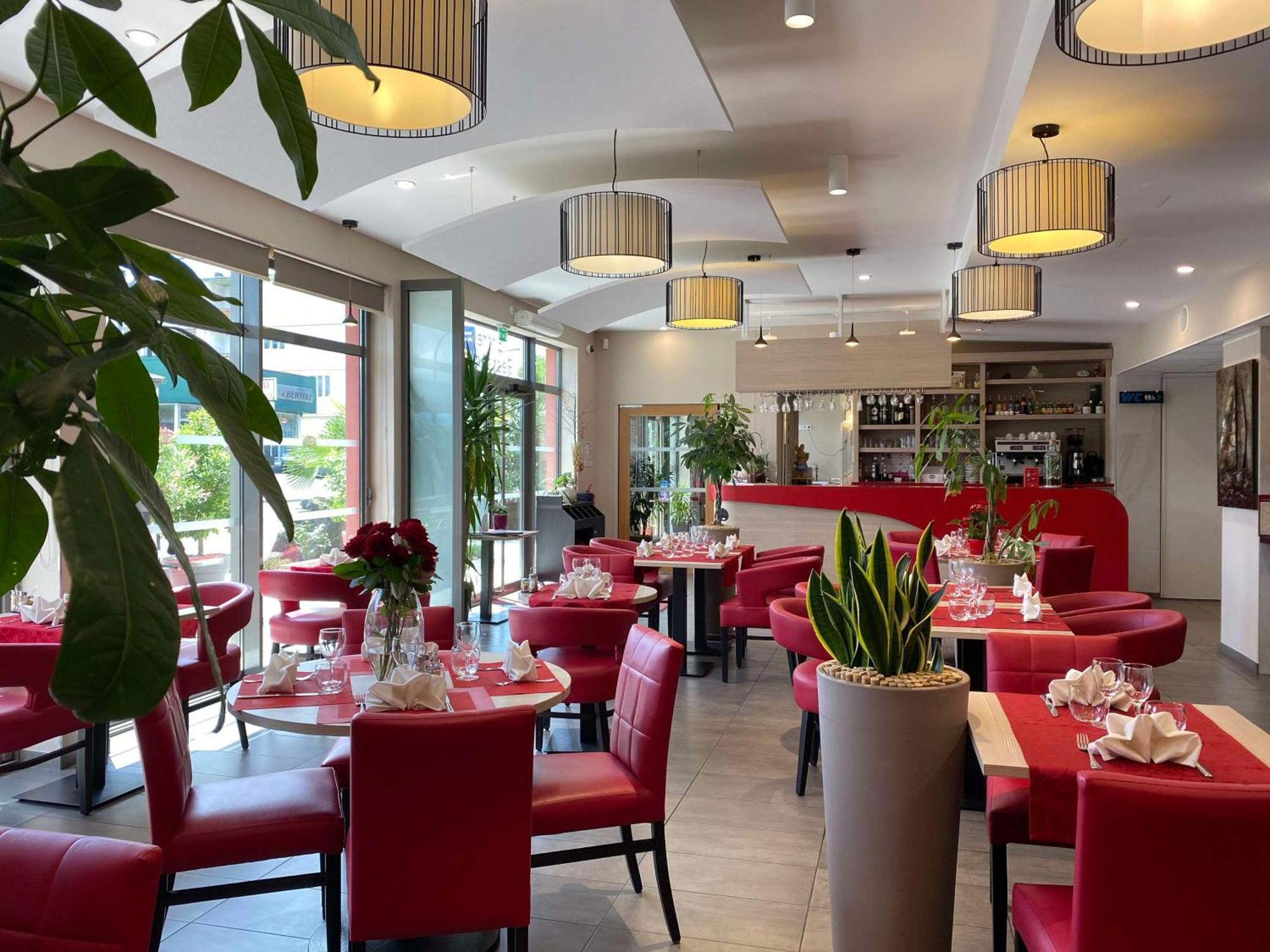 מאלמור Brit Hotel Brive La Gaillarde - Restaurant La Limousine מראה חיצוני תמונה